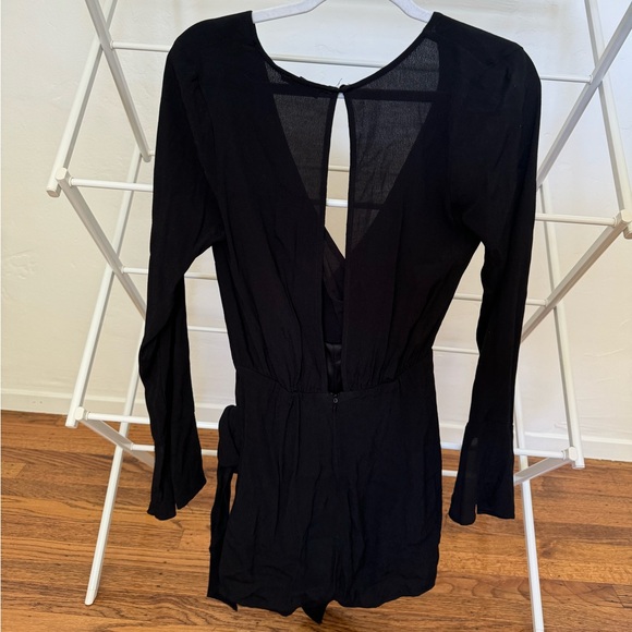 Black long sleeved tie front romper - Picture 2 of 3